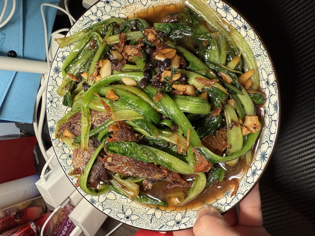 豆豉鲮鱼油麦菜